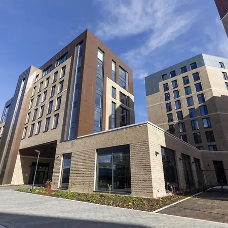 Apartment Cosy And Private Ensuite At The Metalworks In Bristol