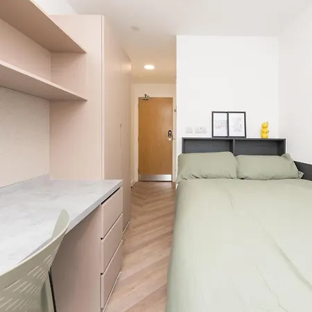 The Metalworks In Apartment